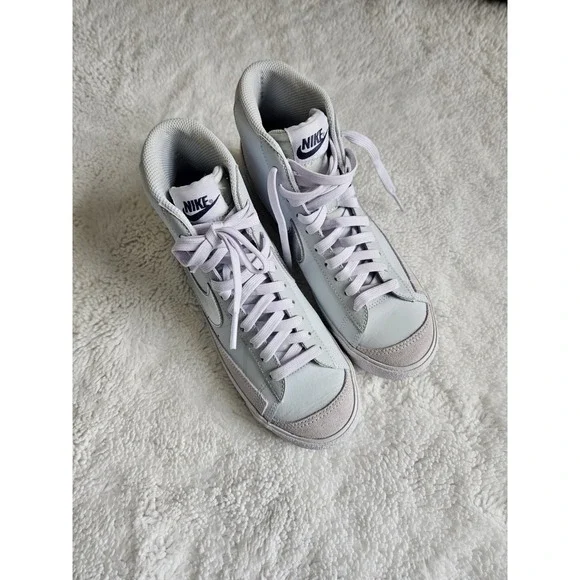 Nike Blazer 77 High Top White Gray Lavendar Leather Suede Sneakers - Picture 2 of 5